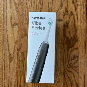 Aquasonic vibe series ultra whitening electric toothbrush NIB